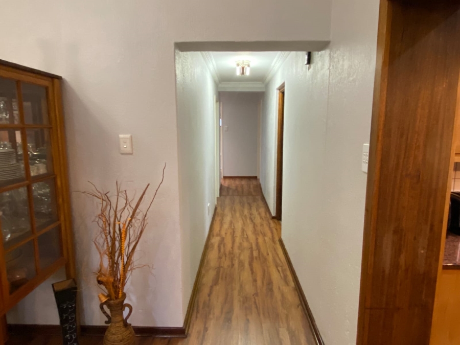 3 Bedroom Property for Sale in Protea Park North West